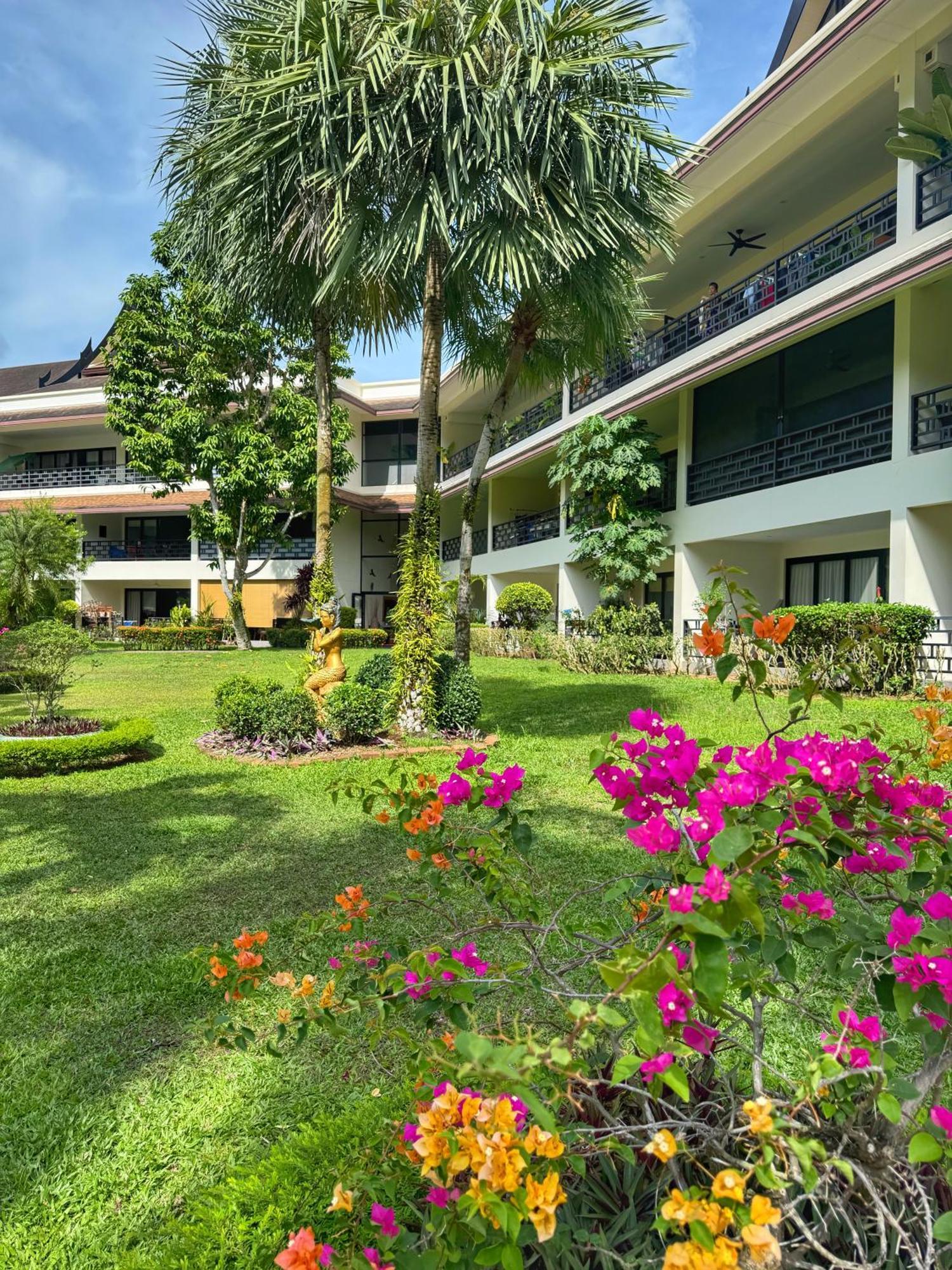 Serenity Lakeside Resort كاتو المظهر الخارجي الصورة